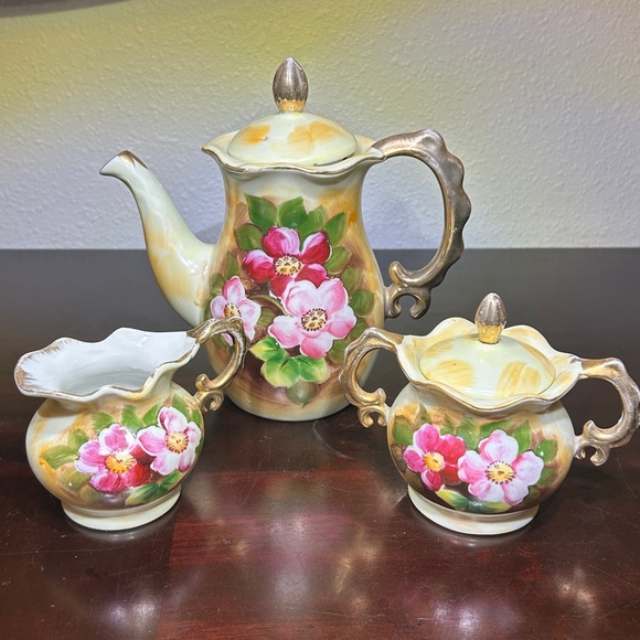 Enesco Other - 🌻HOST PICK 🌸VINTAGE ENESCO JAPAN HAND PAINTED PORCELAIN 3-PIECE TEA SET